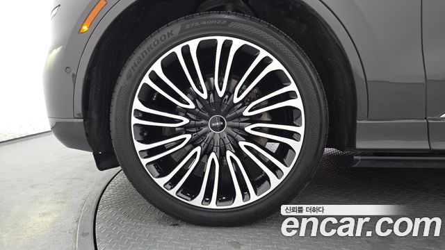Lincoln Aviator 2-го поколения 3.0 Black Label AWD - фото 4