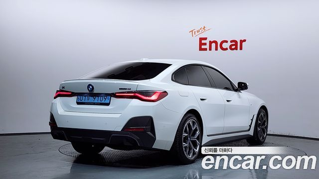 BMW i4 eDrive40 M Sports Pro - фото 1