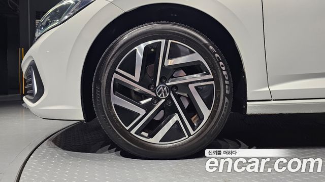 Volkswagen Jetta 7-го поколения 1.5 TSI Prestige - фото 4