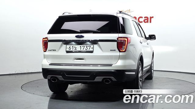 Ford Explorer 2.3 Limited 4WD 5th - фото 2