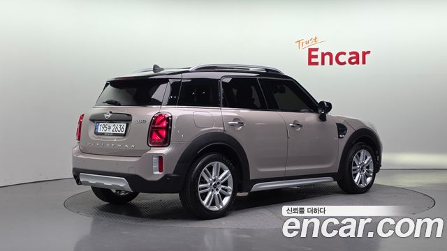 Mini Countryman Classic Plus Launch Pack 2nd Gen - фото 1