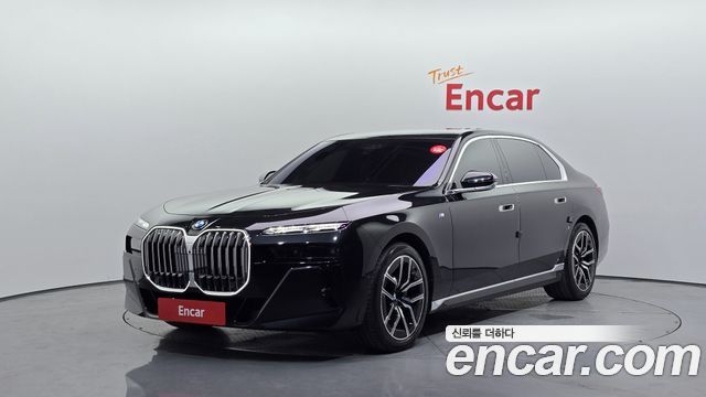 BMW 7-Series G70 740d xDrive M Sport - фото 0
