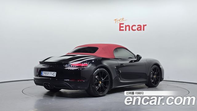 Porsche 718 2.0 - фото 1
