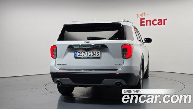 Ford Explorer 6-го поколения 2.3 LimIted 4WD - фото 3