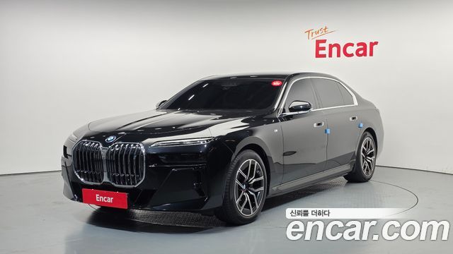 BMW i7 G70 eDrive 50 M Sport Limited - фото 0