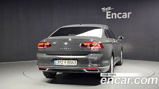 Volkswagen Passat B8 2.0 TDI Premium - фото 3