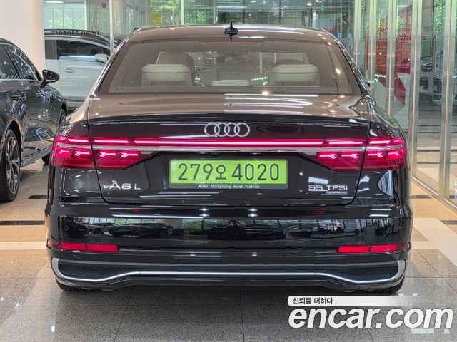 Audi A8 D5 55 TFSI Quattro Premium LWB - фото 3