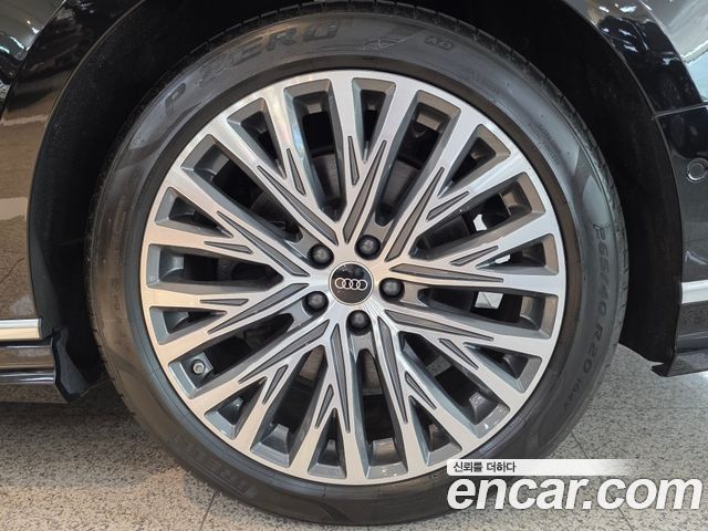 Audi A8 D5 55 TFSI Quattro Premium LWB - фото 4
