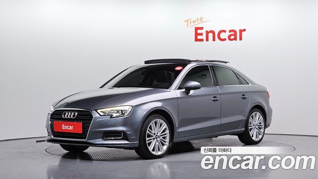 Audi A3 40 TFSI 8V - фото 0