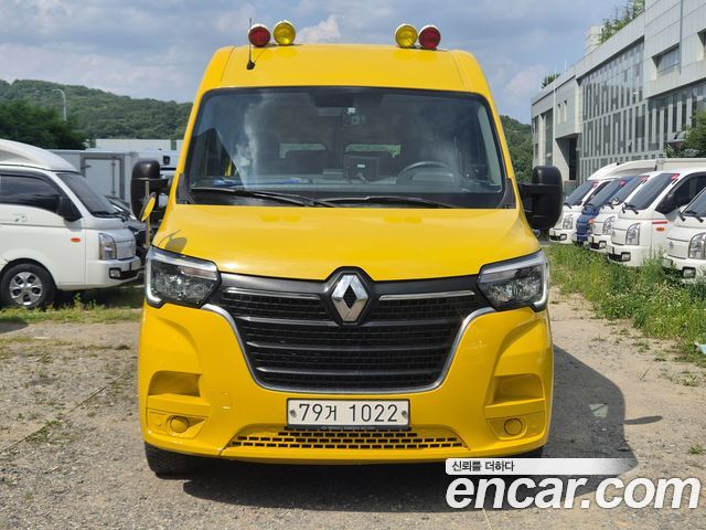 Renault Samsung Master School Bus 15-Seater - фото 1