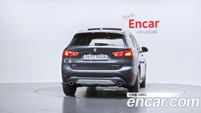 BMW X1 F48 xDrive 20i xLine - фото 3