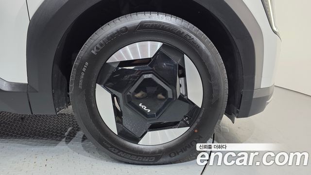 Kia EV9 Long Range 4WD Air - фото 4