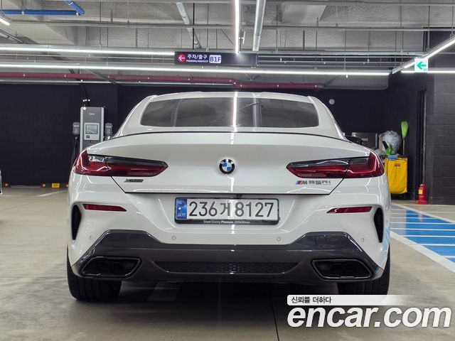 BMW 8-Series G15 M850i xDrive Coupe - фото 3