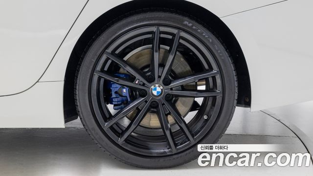 BMW 3-Series G20 320i M Sport - фото 4