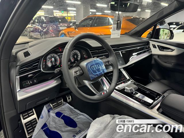 Audi Q7 55 TFSI Quattro Premium - фото 3