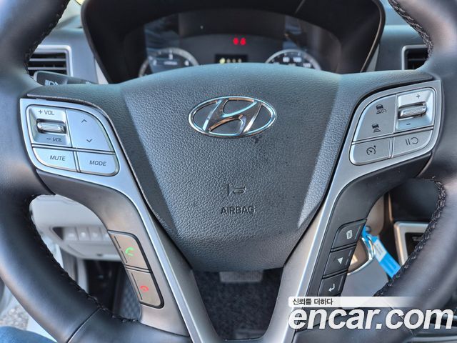 Hyundai Solati 15-seater Luxury - фото 4