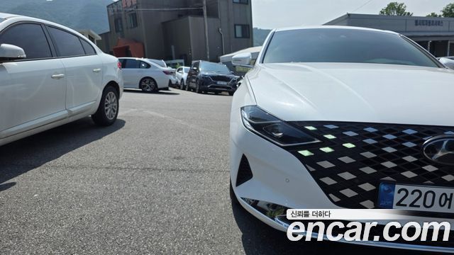 Hyundai Grandeur Новый IG, гибрид Le Blanc - фото 1