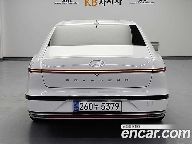 Hyundai Grandeur GN7, гибрид Exclusive - фото 2