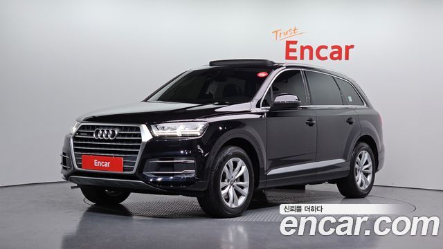 Audi Q7 45 TFSI Quattro - фото 0