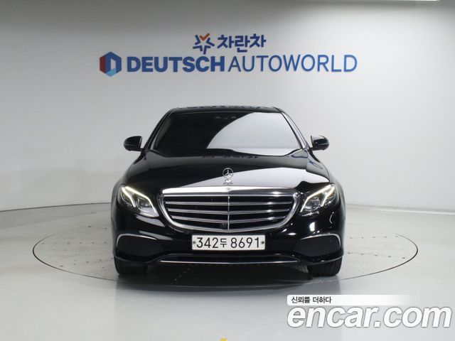 Mercedes-Benz E-Class W213 E300 Exclusive - фото 2