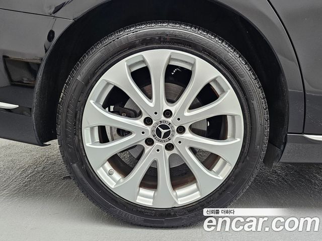 Mercedes-Benz E-Class W213 E300 Exclusive - фото 4