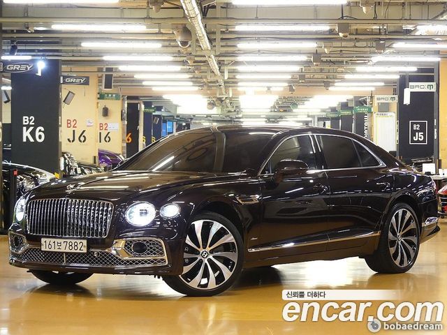 Bentley Flying Spur 3-го поколения 4.0 Azure - фото 0