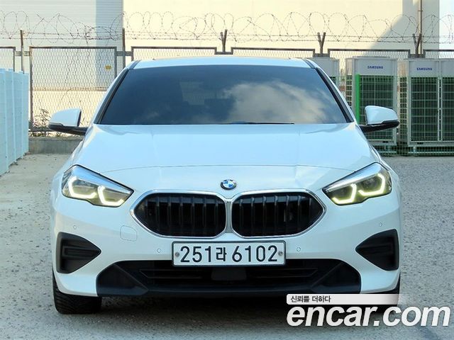 BMW 2-Series F44 220d Advantage - фото 0