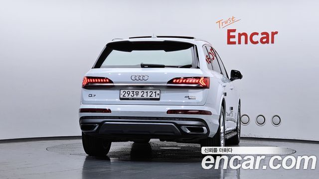 Audi Q7 45 TDI Quattro Premium - фото 3