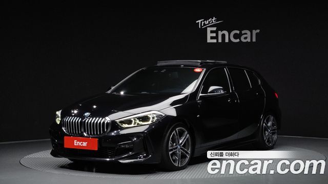 BMW 1-Series F40 120i M Sports - фото 0