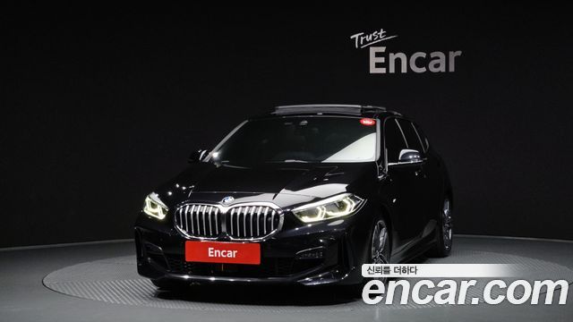 BMW 1-Series F40 120i M Sports - фото 2