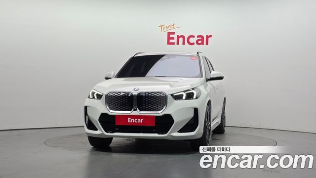 BMW iX1 U11 xDrive 30 M Sport - фото 2