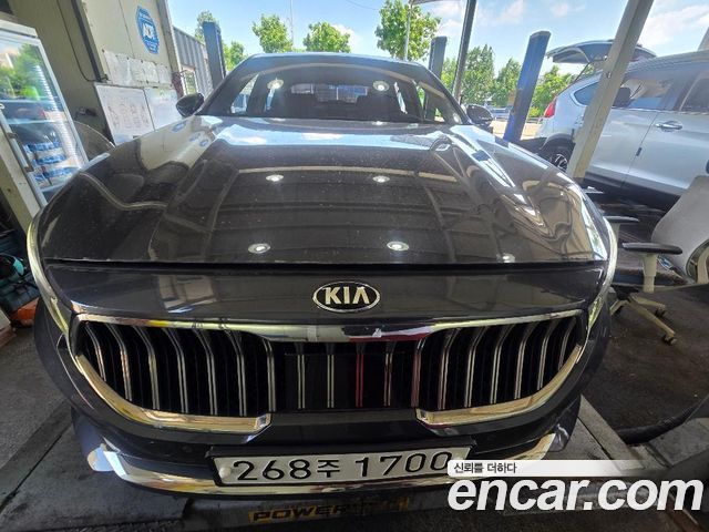 Kia K7 Premier, гибрид Prestige - фото 2