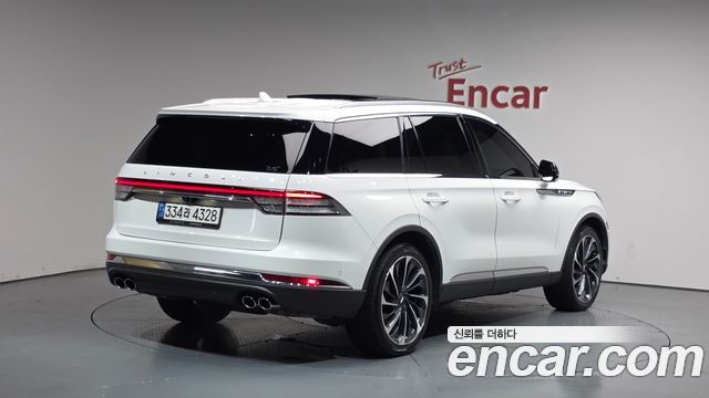 Lincoln Aviator 2-го поколения 3.0 Reserve AWD - фото 0