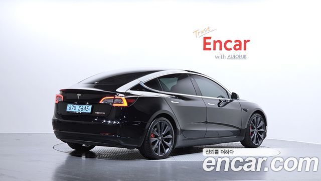 Tesla Model 3 Performance AWD - фото 1