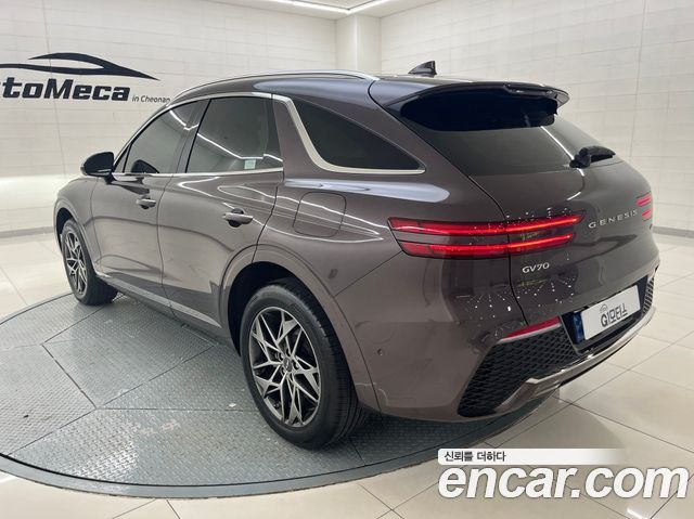 Genesis GV70 2.2 Diesel AWD - фото 1
