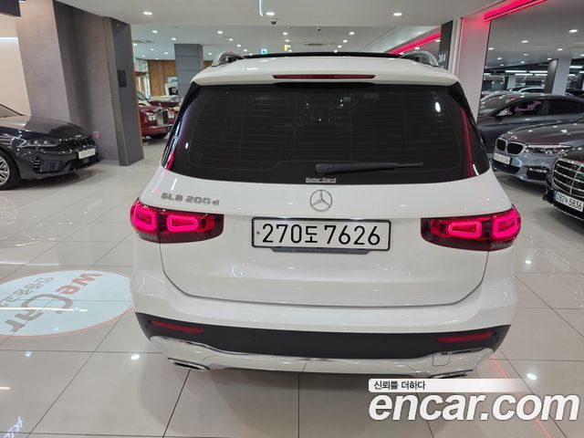 Mercedes-Benz GLB-Class X247 GLB200 d - фото 3