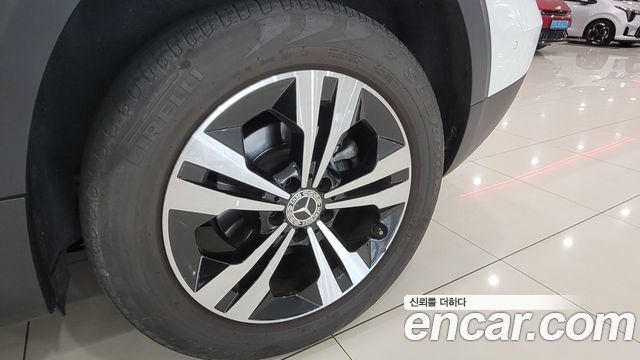 Mercedes-Benz GLB-Class X247 GLB200 d - фото 4