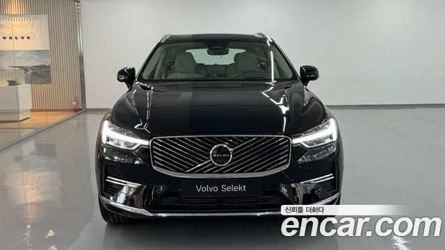 Volvo XC60 2-го поколения B5 Ultra Bright Air Sus - фото 2