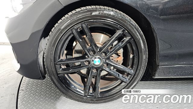 BMW 1-Series F20 118d M Sport Shadow 5 Door - фото 4