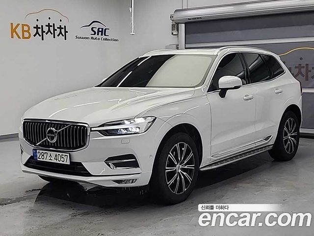 Volvo XC60 2-го поколения B5 Inscription - фото 0