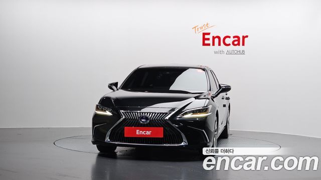 Lexus ES 7-го поколения Executive - фото 2