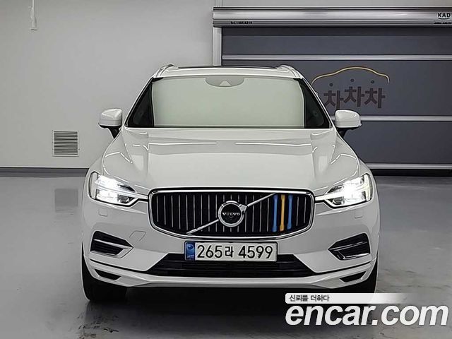 Volvo XC60 2-го поколения T8 Inscription - фото 1