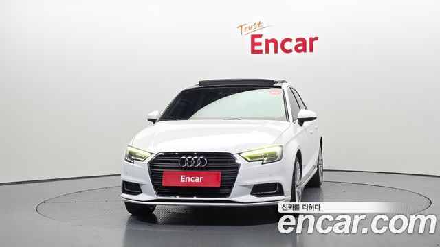 Audi A3 40 TFSI 8V - фото 2