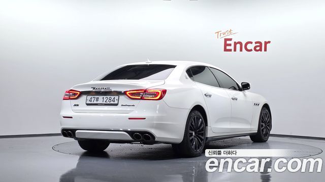 Maserati Quattroporte S Q4 3.0 V6 Granlusso - фото 0