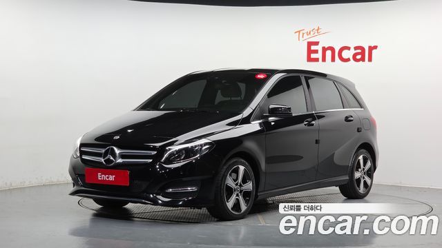 Mercedes-Benz B-Class W246 B220 - фото 0