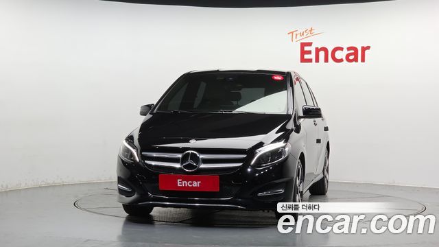 Mercedes-Benz B-Class W246 B220 - фото 2