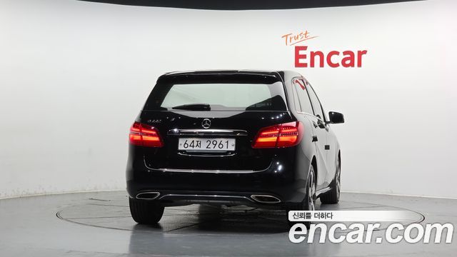 Mercedes-Benz B-Class W246 B220 - фото 3