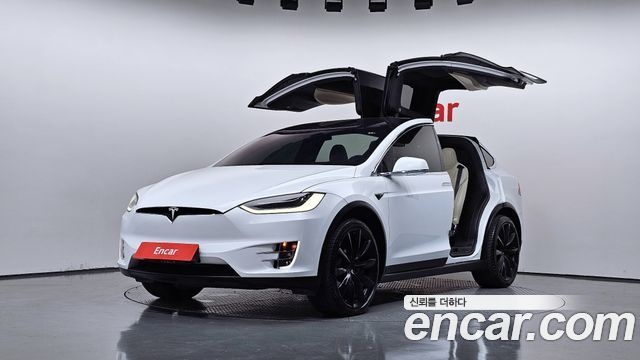 Tesla Model X Long Range - фото 0