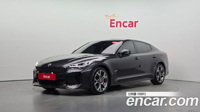Kia Stinger 2.0 Turbo 2WD Platinum - фото 0