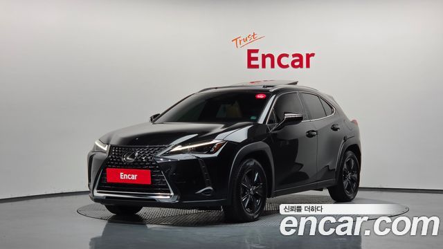 Lexus UX 2.0 2WD - фото 0
